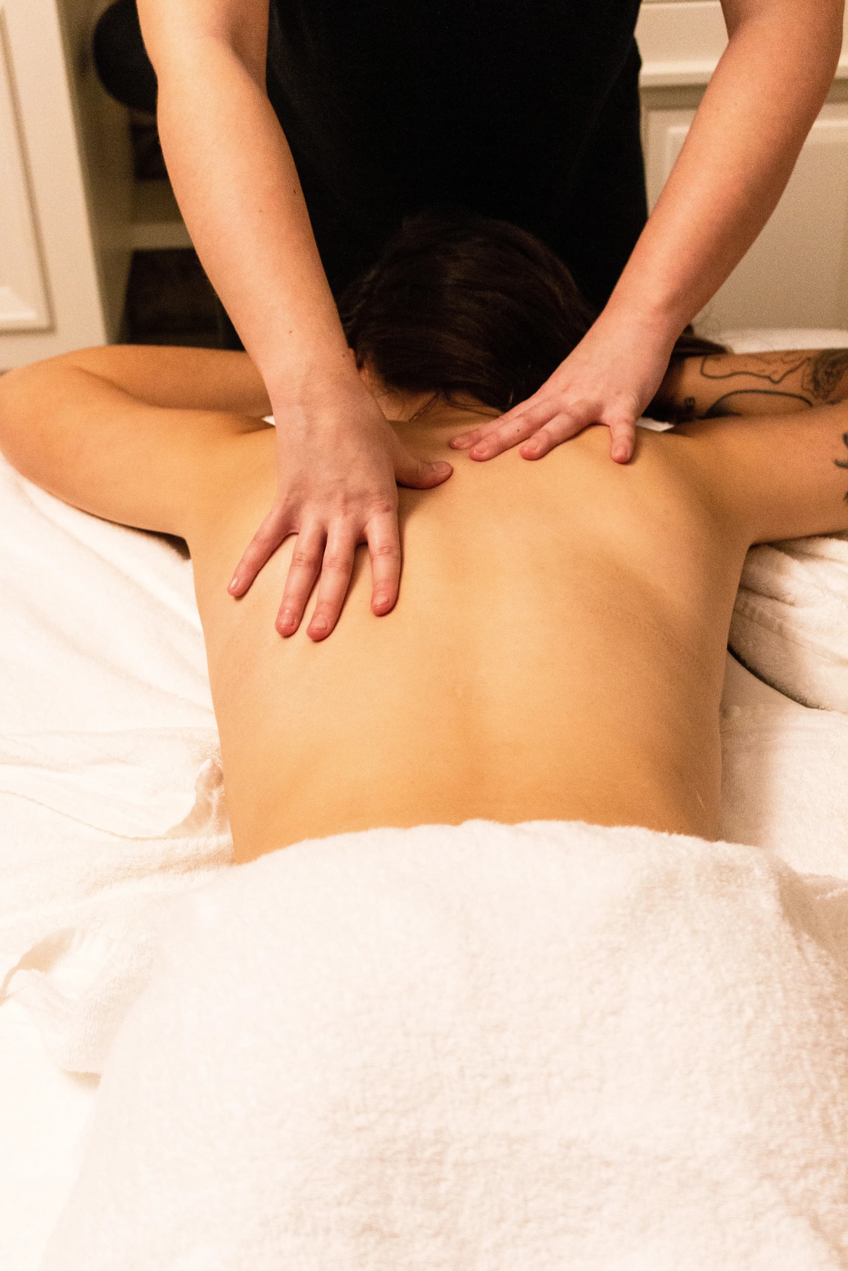Ground Yourself- The Ubiety Full Body Aromatherapy Ubiety Massage
