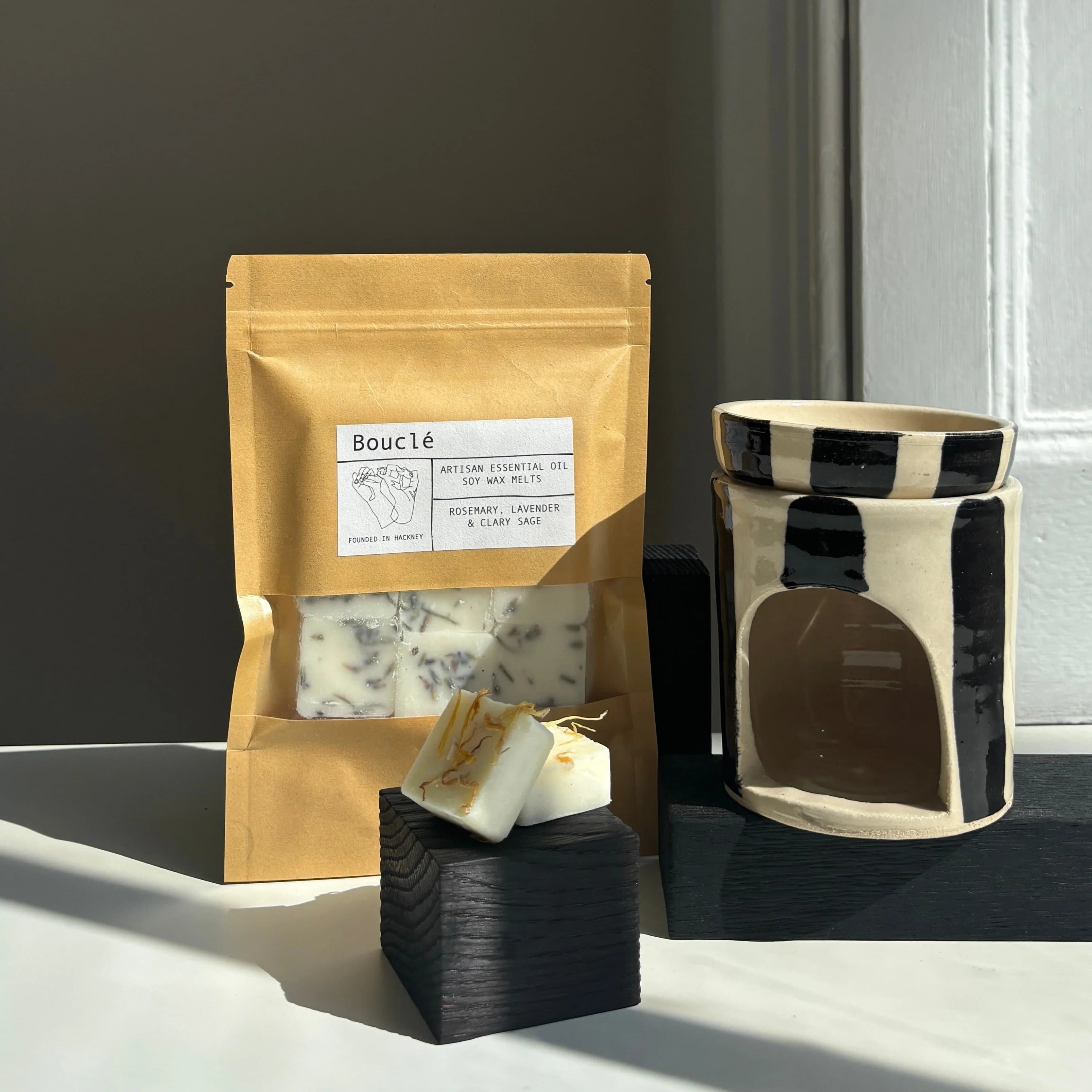 Stripe Ceramic Wax Burner with Essential Oil Wax Melts Gift Bundle